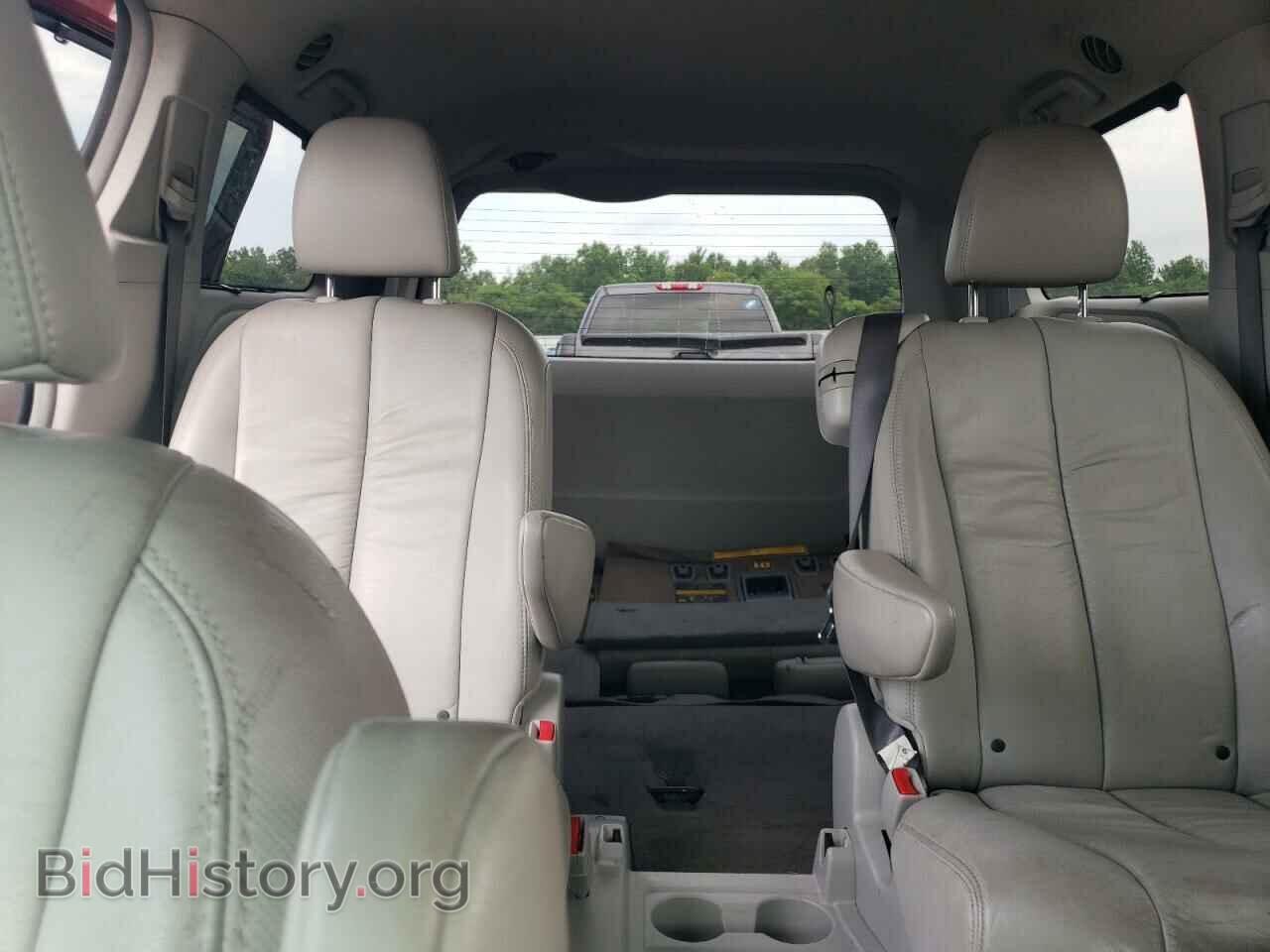 2011 TOYOTA All Models - VIN: 5TDYK3DC2BS041569 - Фото 10