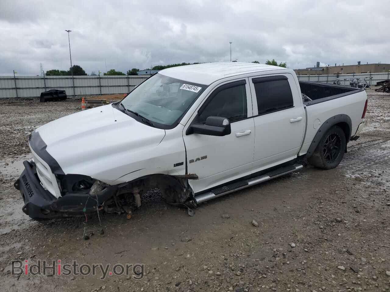 Photo 1D7RV1CT8AS191778 - DODGE All Models 2010