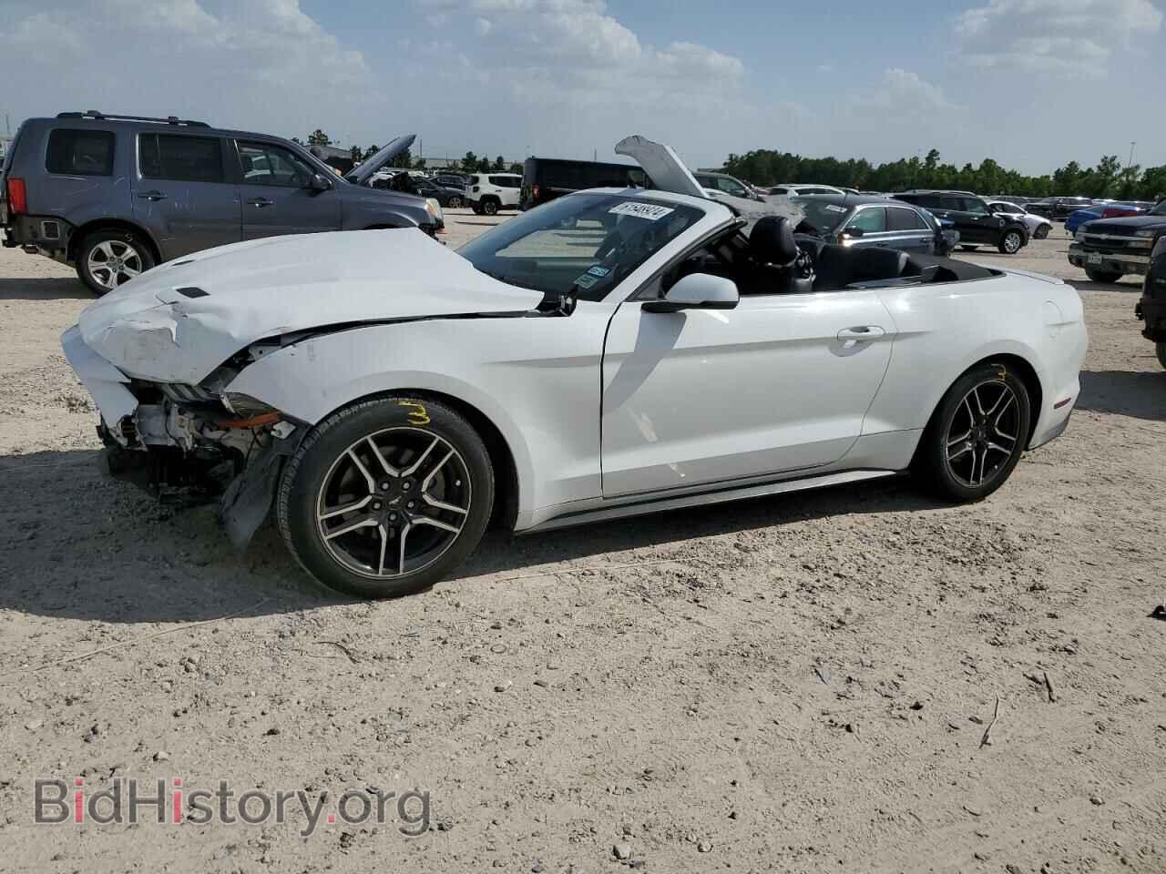 Photo 1FATP8UH6J5105840 - FORD ALL Models 2018