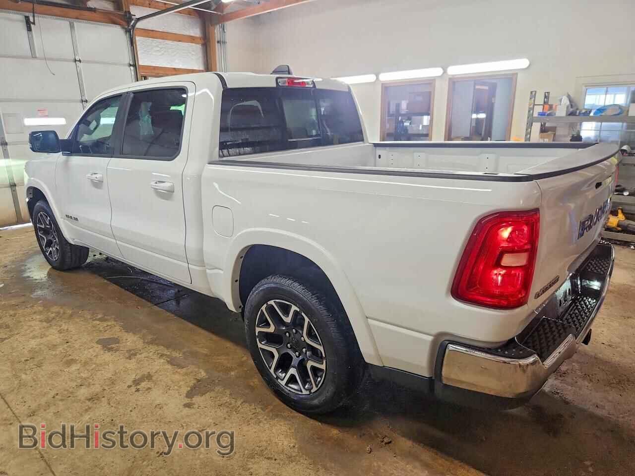 2026 RAM 1500 - VIN: 3C6SRFJP7T4168126 - Фото 2
