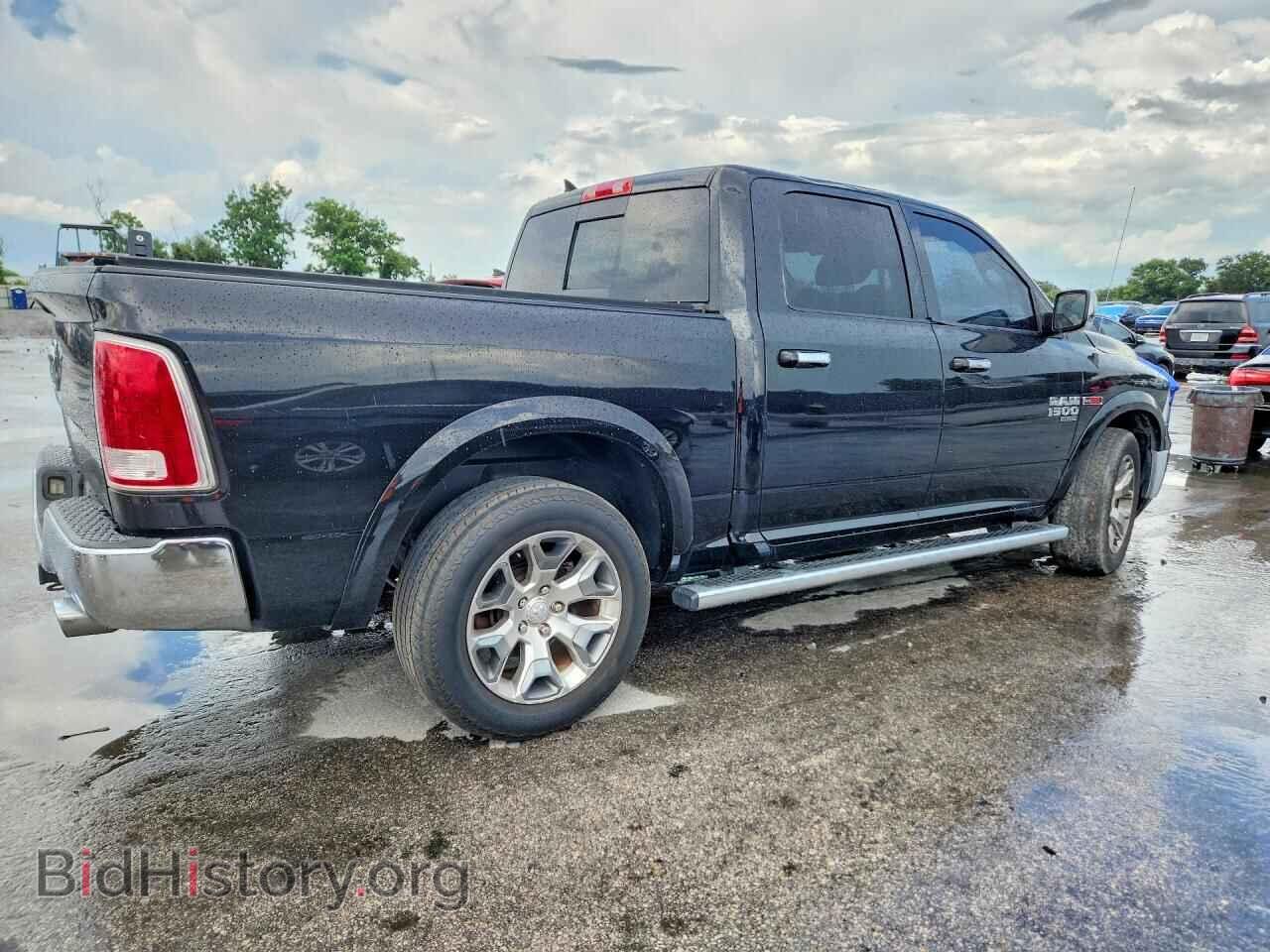 2019 RAM 1500 - VIN: 1C6RR6NM7KS702116 - Фото 3