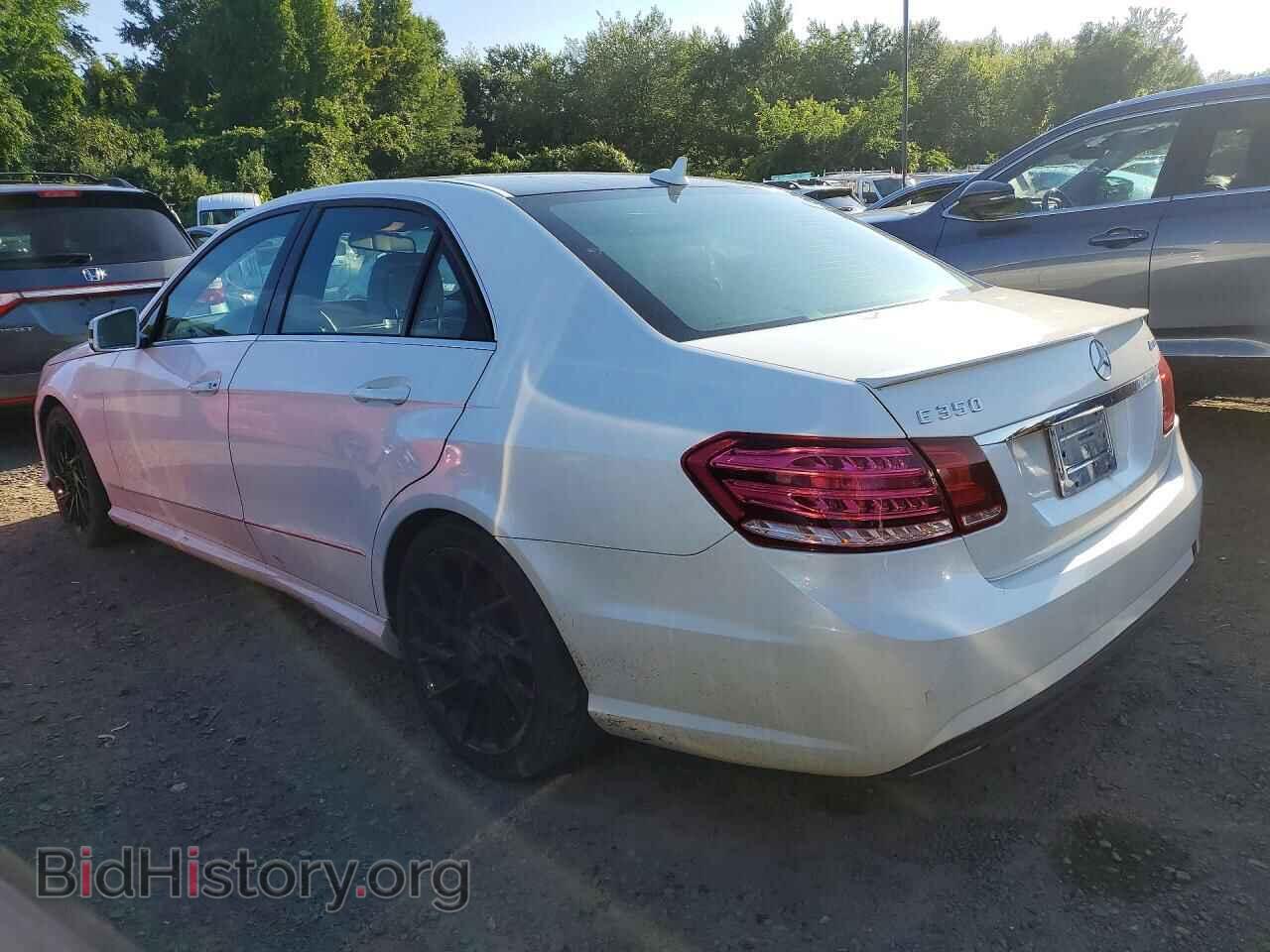 2011 MERCEDES-BENZ E-CLASS - VIN: WDDHF8HB7BA453704 - Фото 2