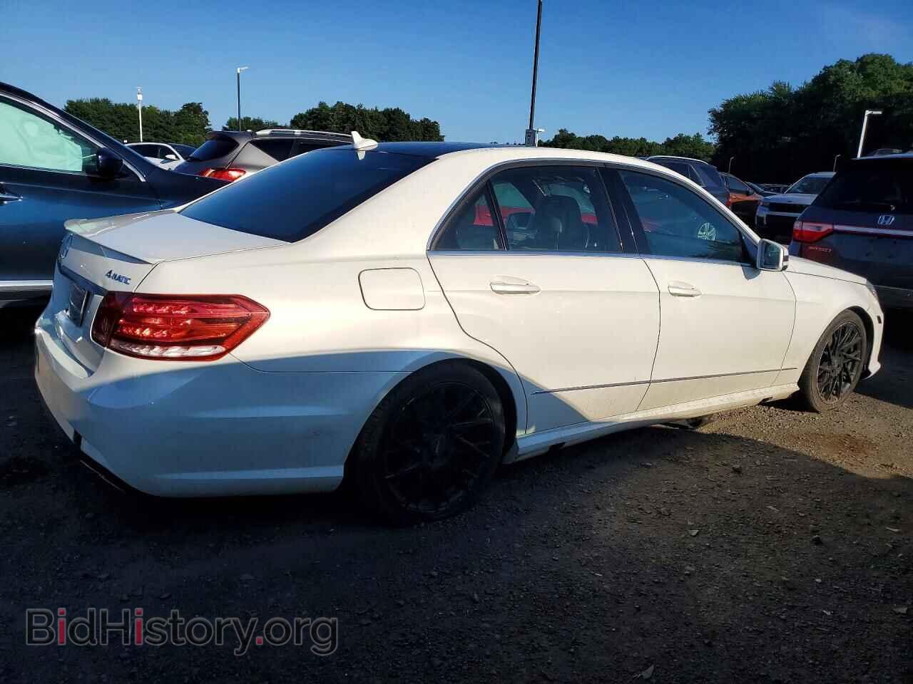 2011 MERCEDES-BENZ E-CLASS - VIN: WDDHF8HB7BA453704 - Фото 3