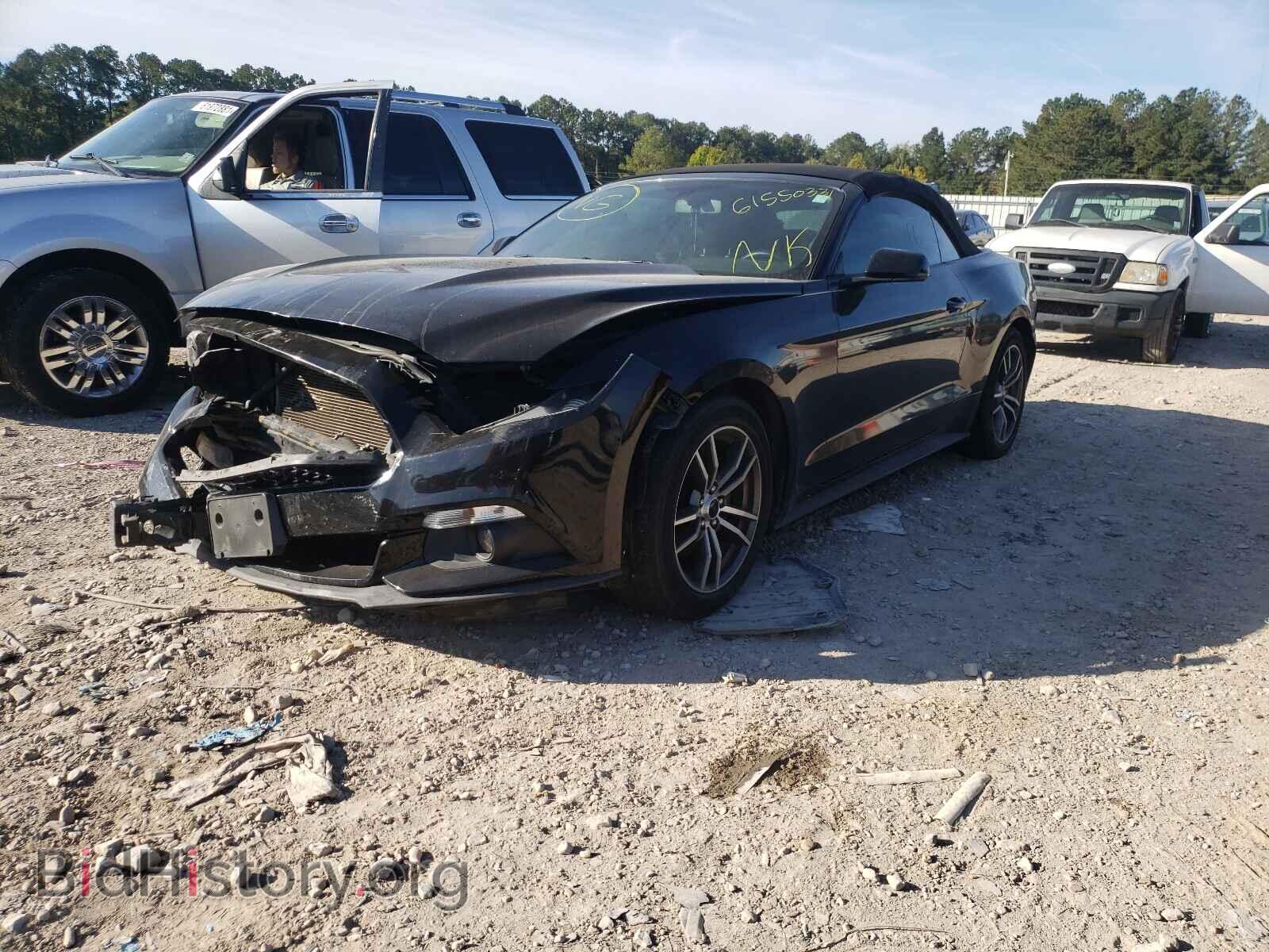 2015 FORD MUSTANG - VIN: 1FATP8UH3F5404418 - Фото 2