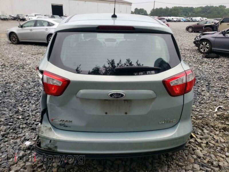 2014 Ford CMAX (VIN 1FADP5AU8EL505582) — фото 6 из 12