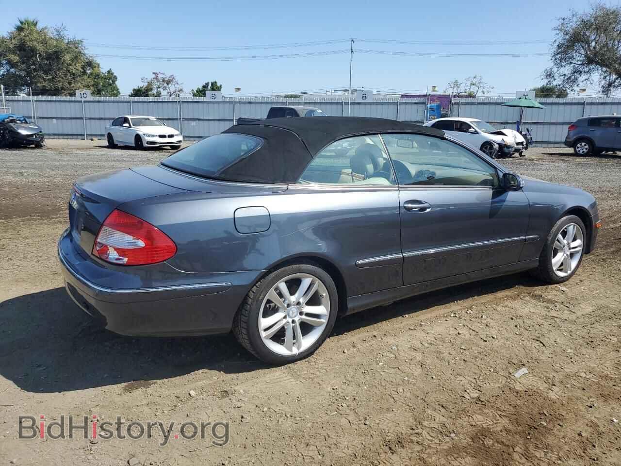 2008 MERCEDES-BENZ CLK-CLASS - VIN: WDBTK56F68F252584 - Фото 3