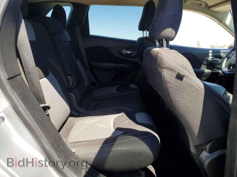2014 Jeep CHEROKEE (VIN 1C4PJMCS5EW297027) — photo 10 of 14