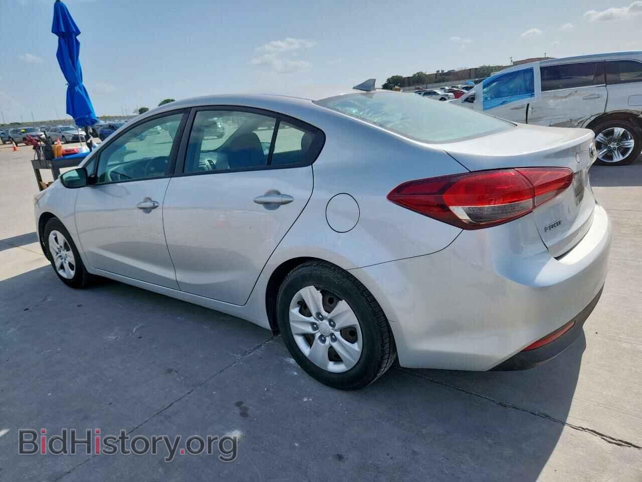 2017 KIA FORTE - VIN: 3KPFK4A77HE036794 - Фото 2