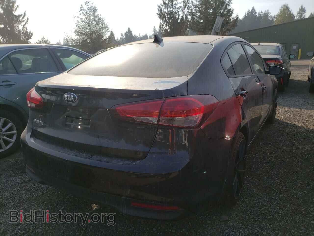 2017 KIA FORTE - VIN: 3KPFK4A77HE016335 - Фото 4
