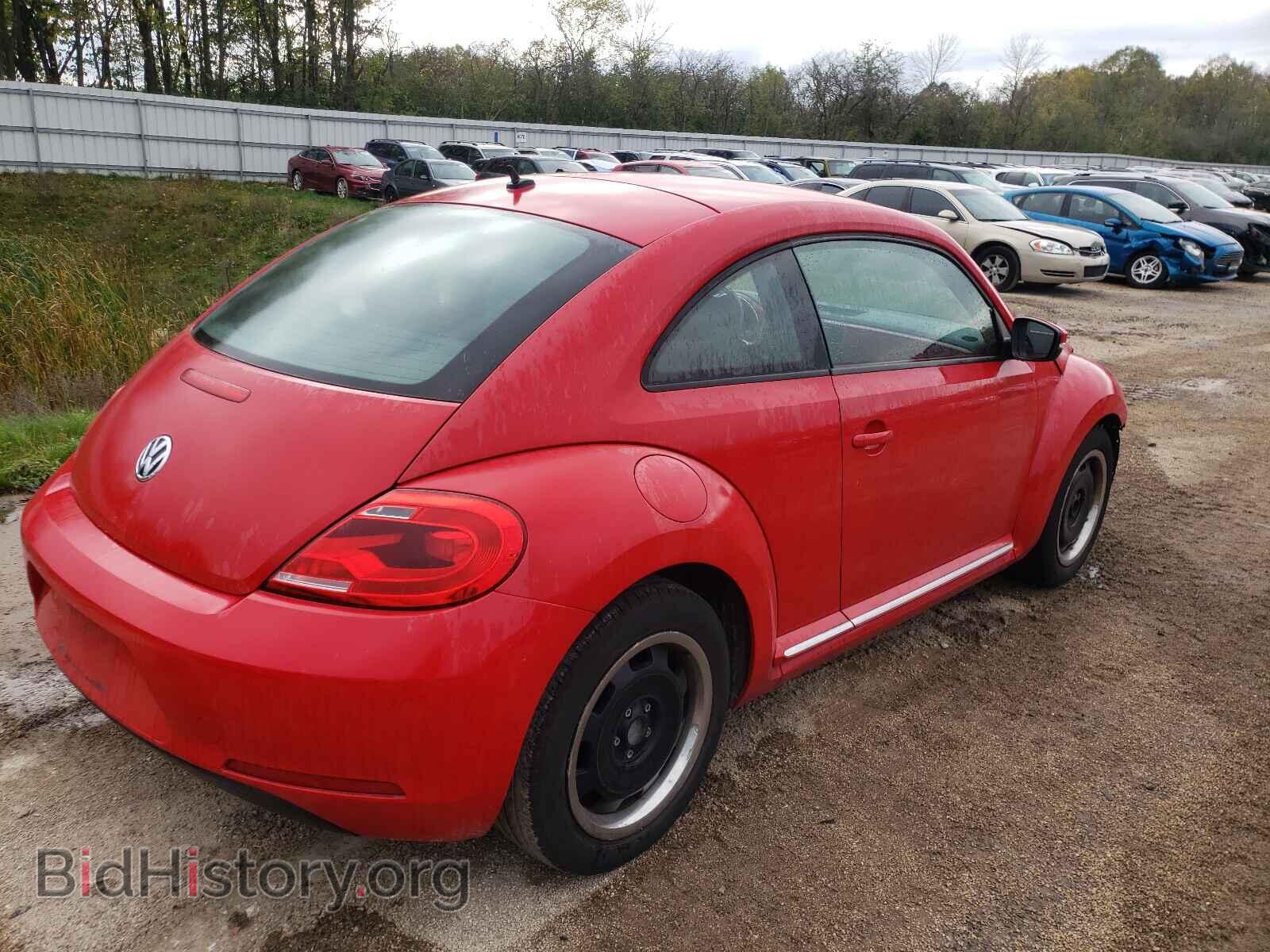 2012 VOLKSWAGEN BEETLE - VIN: 3VWJP7AT3CM601578 - Фото 4