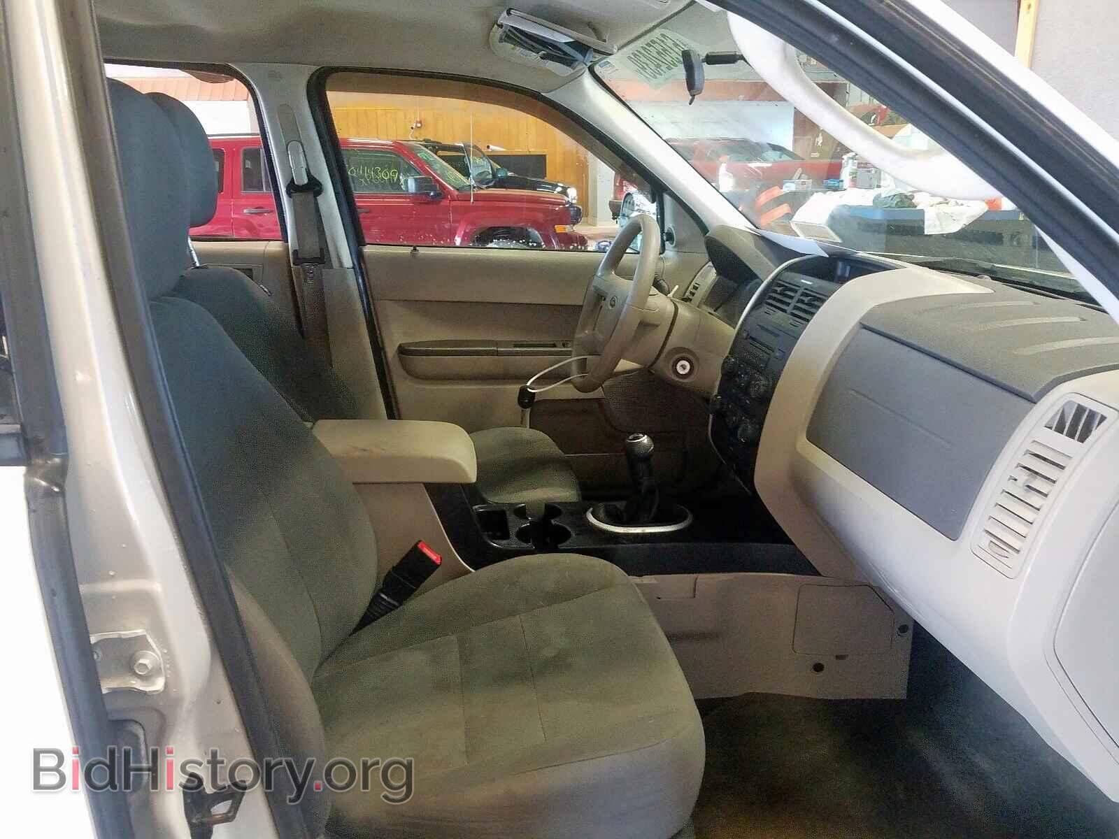 2011 FORD ESCAPE - VIN: 1FMCU0C74BKC28788 - Фото 5