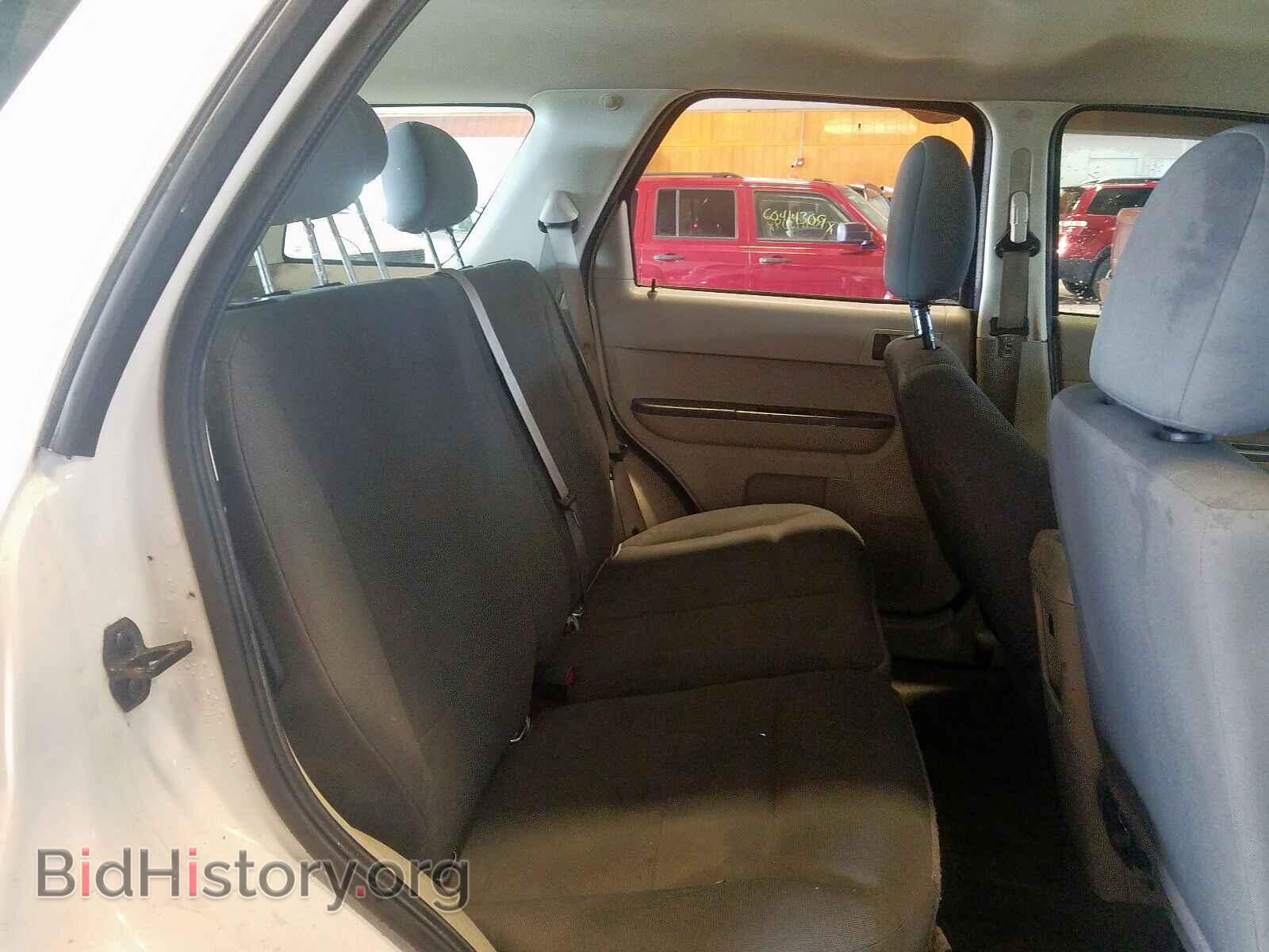 2011 FORD ESCAPE - VIN: 1FMCU0C74BKC28788 - Фото 6