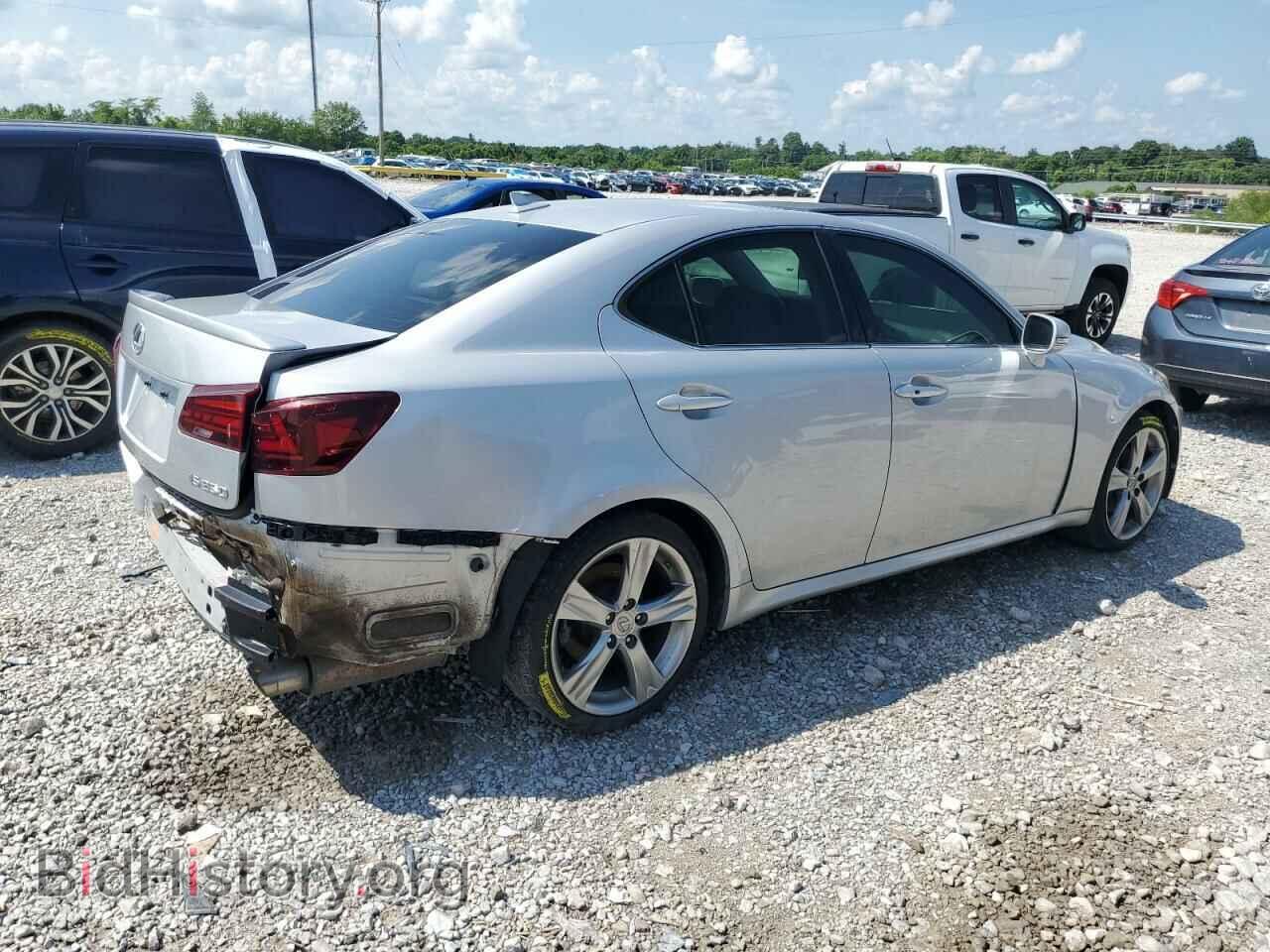 2011 LEXUS IS - VIN: JTHBF5C28B5152601 - Photo 3