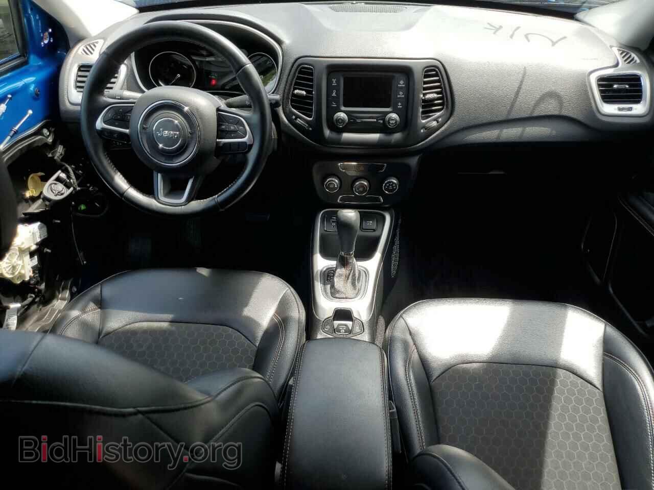 2018 JEEP COMPASS - VIN: 3C4NJCBB2JT186633 - Фото 8