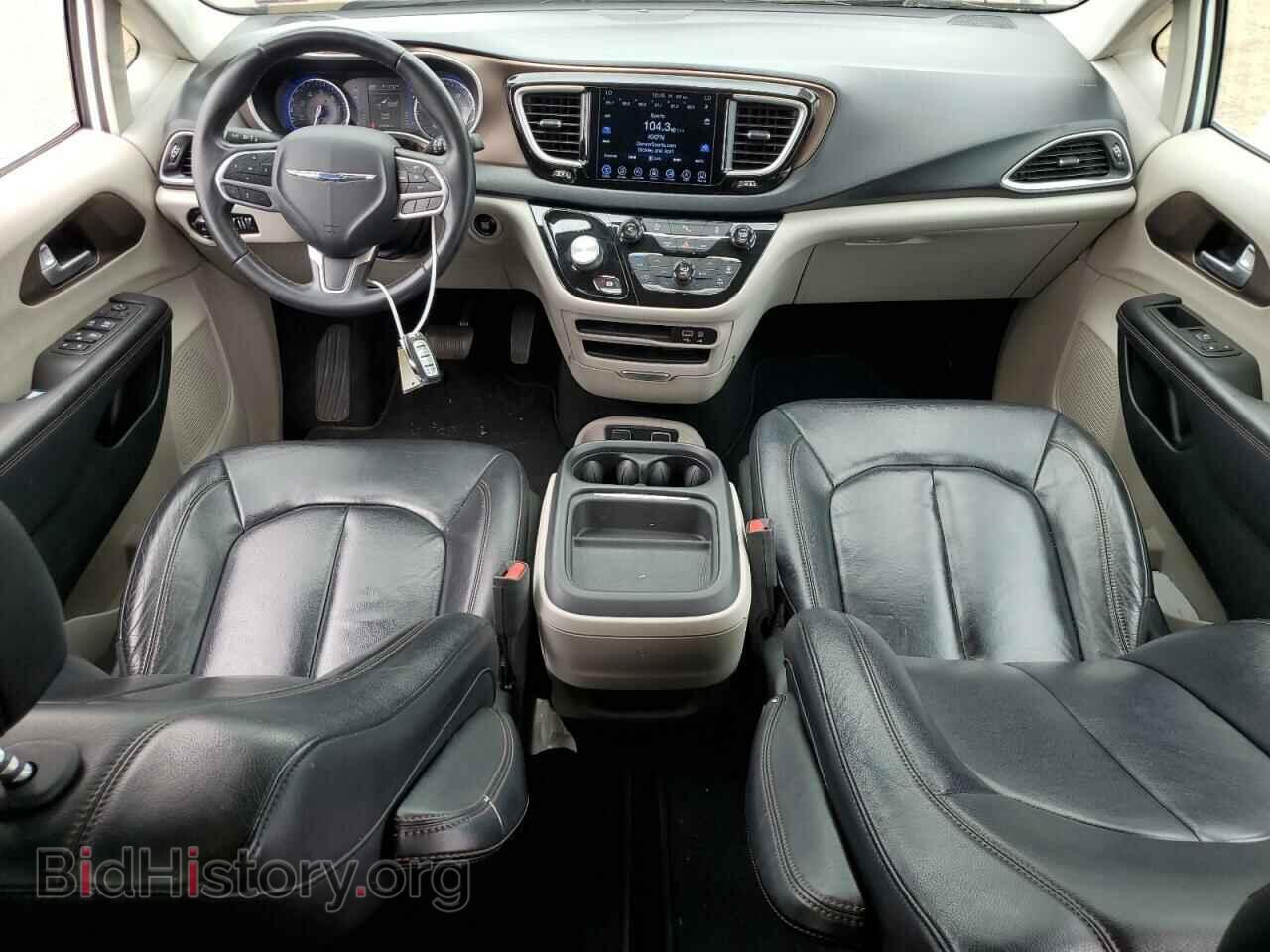 2017 CHRYSLER PACIFICA - VIN: 2C4RC1BG0HR803035 - Photo 8