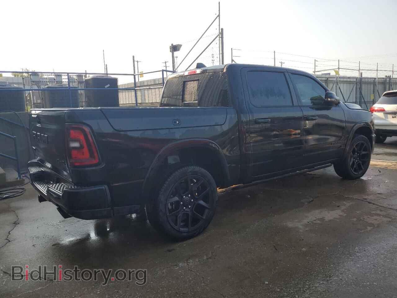 2025 RAM 1500 - VIN: 1C6SRFJP1SN590350 - Фото 3