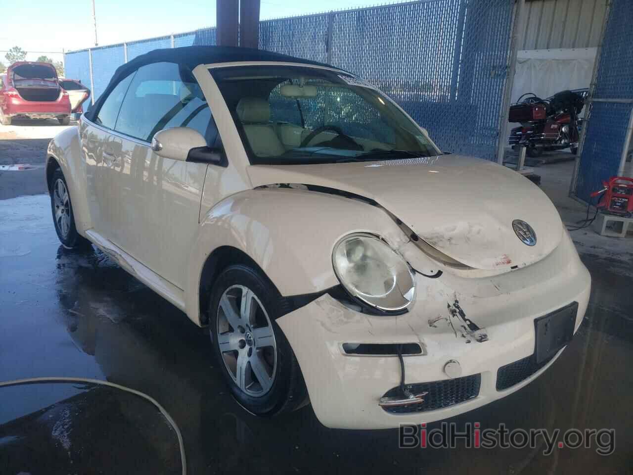 Photo 3VWPG31Y66M322371 - VOLKSWAGEN BEETLE 2006