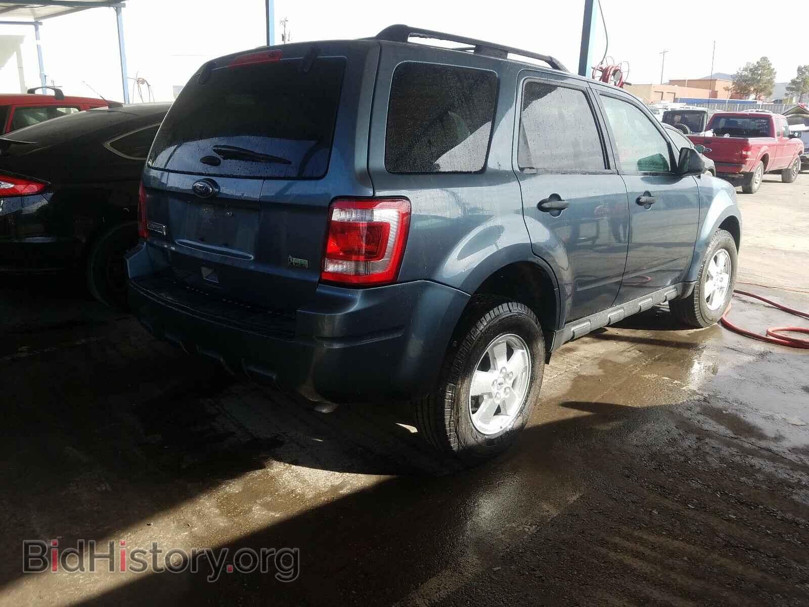 2011 FORD ESCAPE - VIN: 1FMCU9DG5BKC52133 - Photo 4