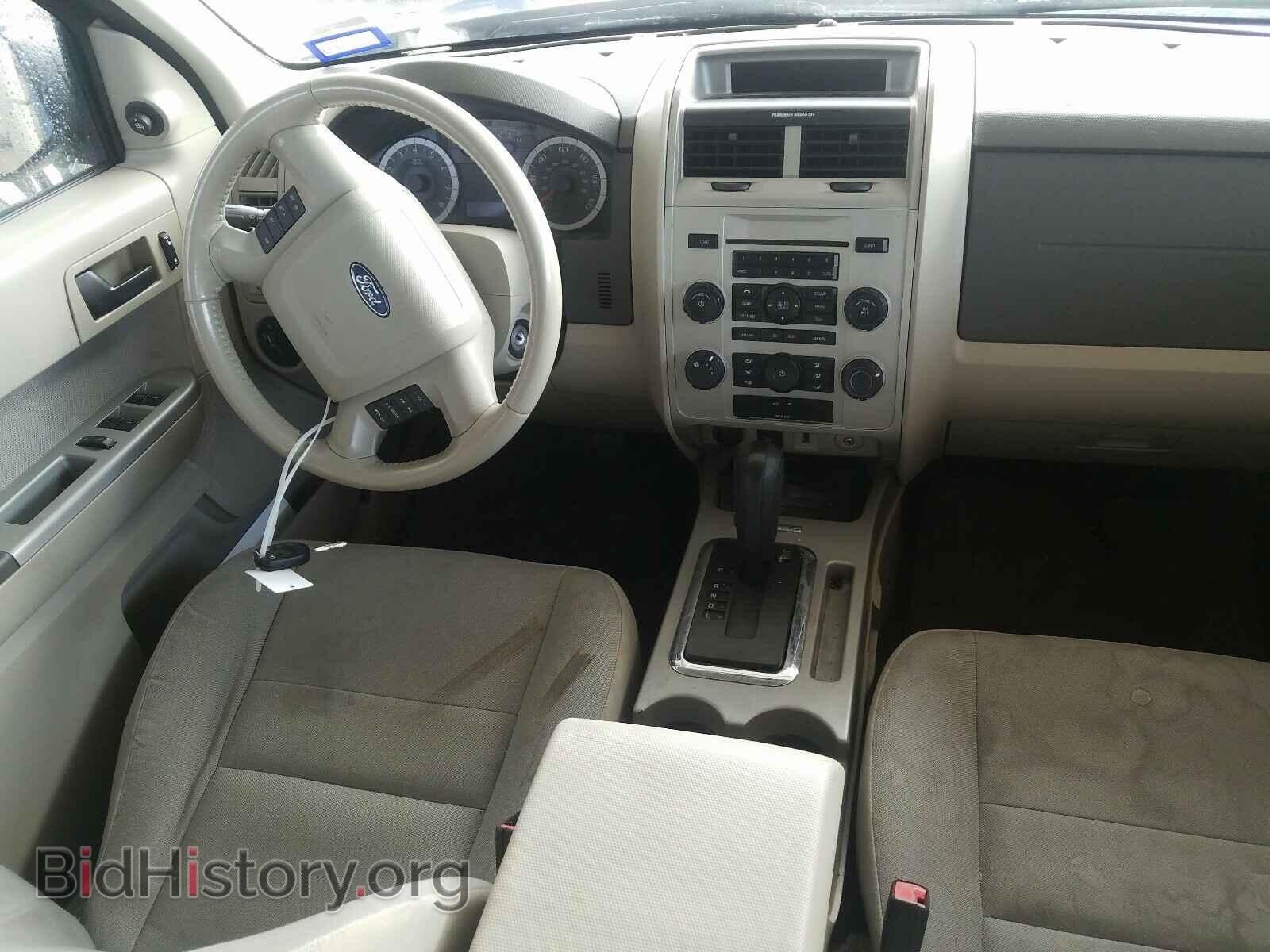 2011 FORD ESCAPE - VIN: 1FMCU9DG5BKC52133 - Photo 9