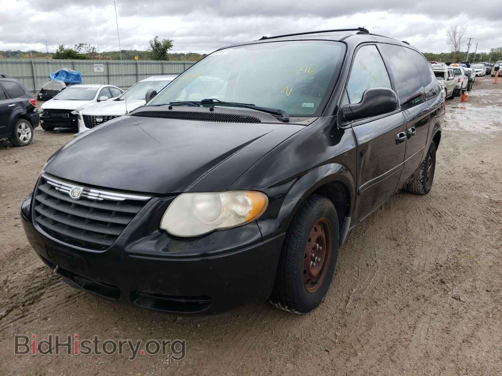 2006 CHRYSLER MINIVAN - VIN: 2A4GP44R06R683885 - Фото 2