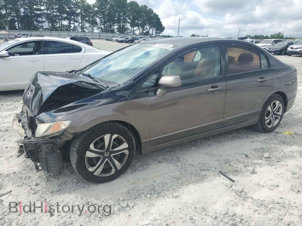 Photo 2HGFA1F56BH503256 - HONDA CIVIC 2011