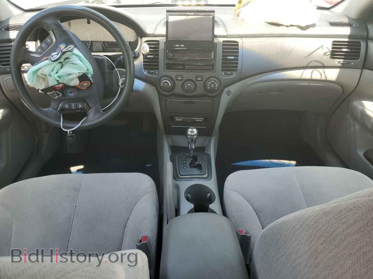 2007 KIA OPTIMA - VIN: KNAGE123775120918 - Photo 8