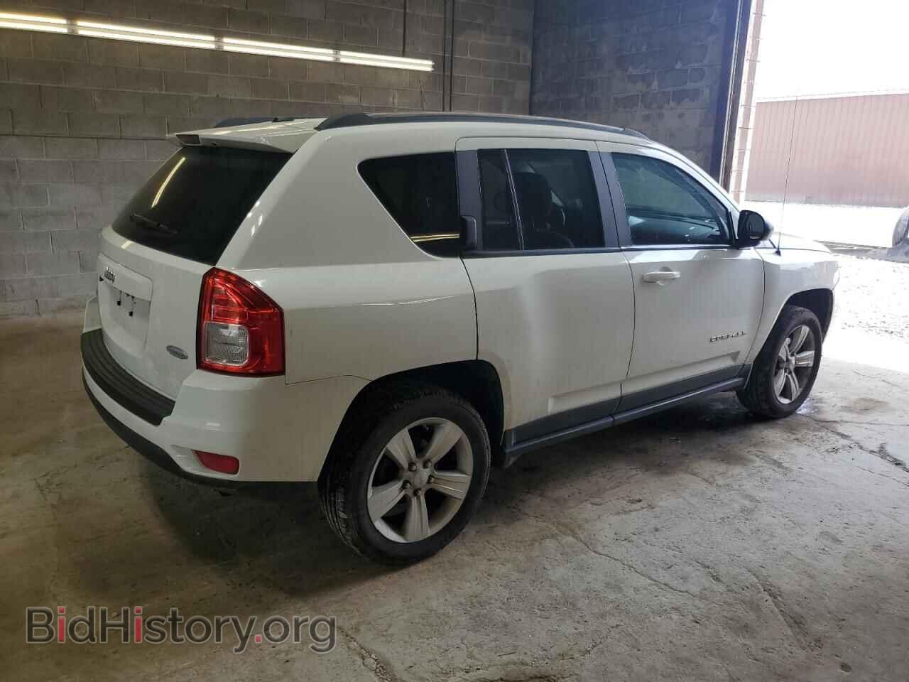 2011 JEEP COMPASS - VIN: 1J4NF1FB3BD282529 - Фото 3