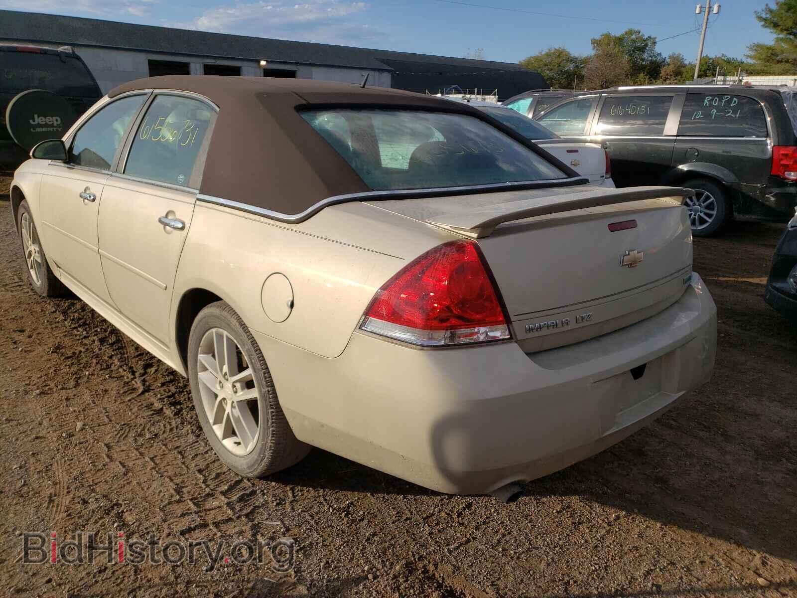 2012 CHEVROLET IMPALA - VIN: 2G1WC5E32C1177183 - Фото 3
