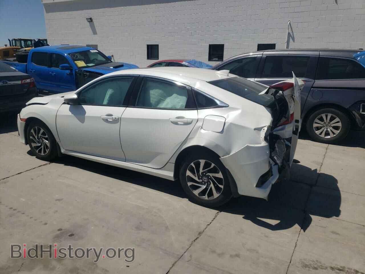 2017 HONDA CIVIC - VIN: 2HGFC2F75HH514677 - Фото 2