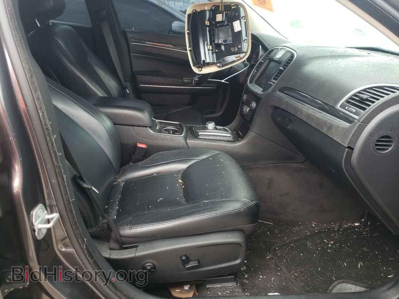 2016 CHRYSLER 300 - VIN: 2C3CCAAG4GH134851 - Фото 5