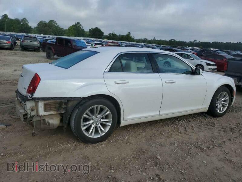 2016 Chrysler 300 (VIN 2C3CCAAG2GH252865) — фото 3 из 13