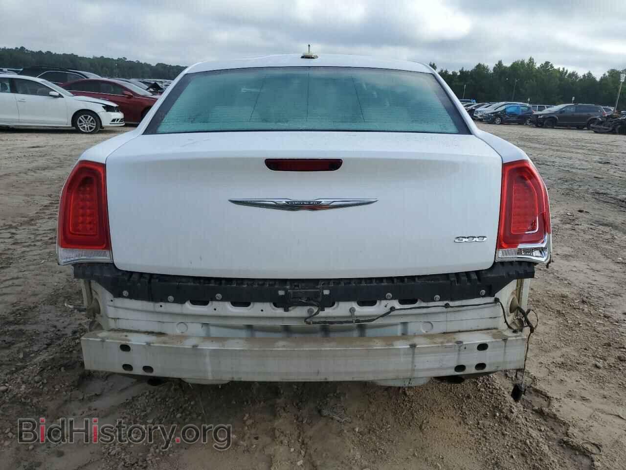 2016 CHRYSLER 300 - VIN: 2C3CCAAG2GH252865 - Фото 6