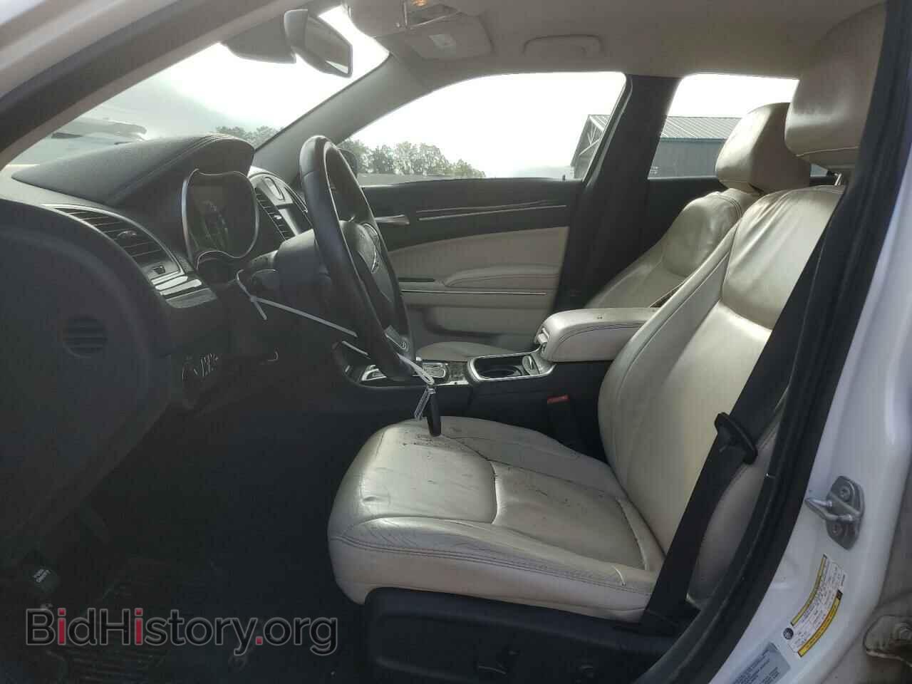2016 CHRYSLER 300 - VIN: 2C3CCAAG2GH252865 - Фото 7