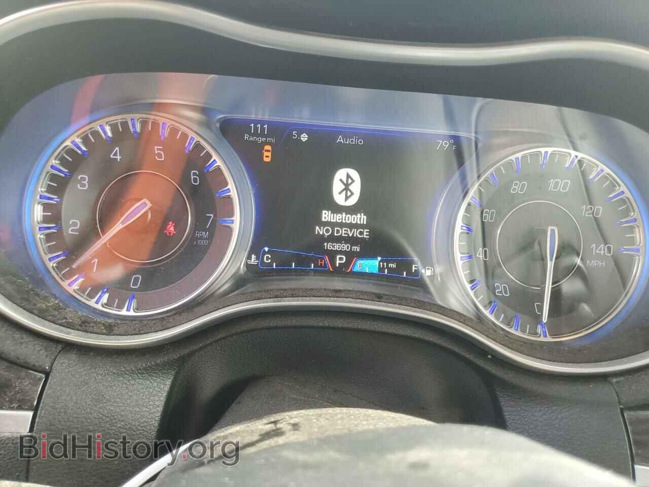 2016 CHRYSLER 300 - VIN: 2C3CCAAG2GH252865 - Фото 9