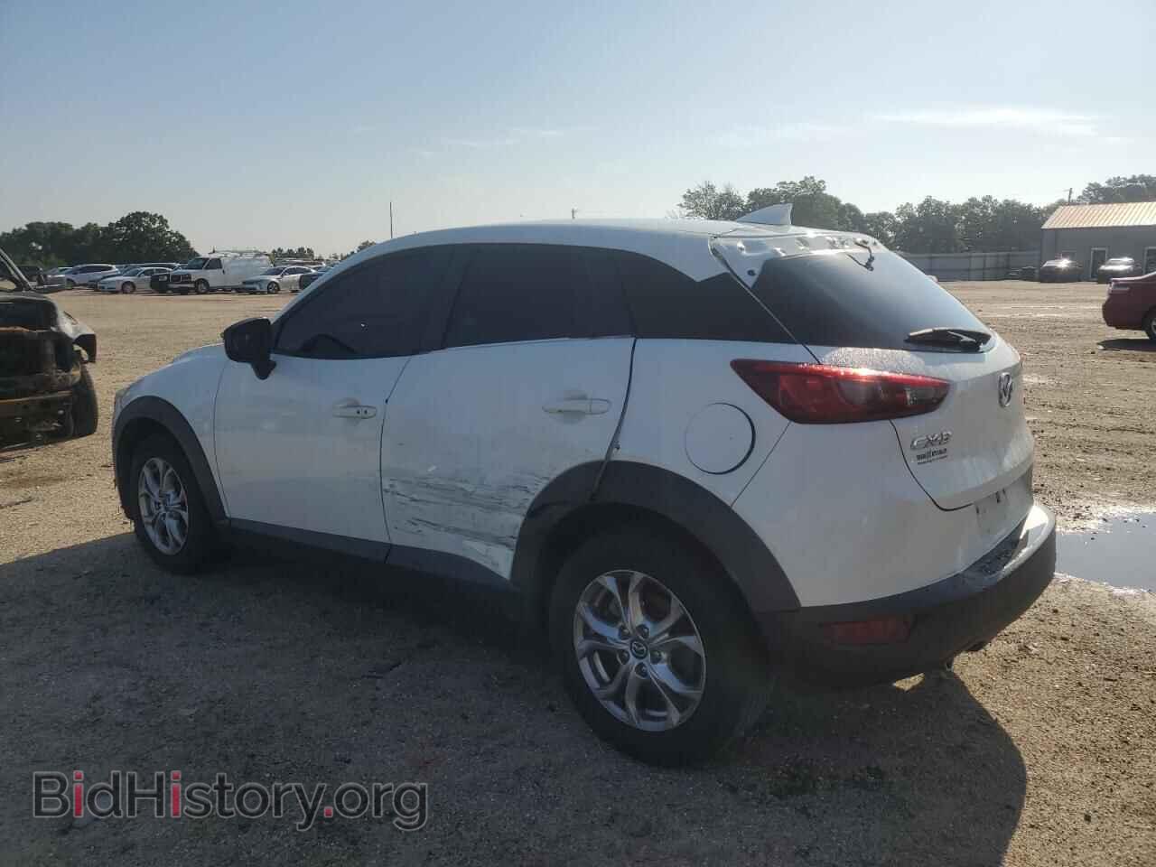 2016 MAZDA CX-3 - VIN: JM1DKBC76G0118306 - Photo 2