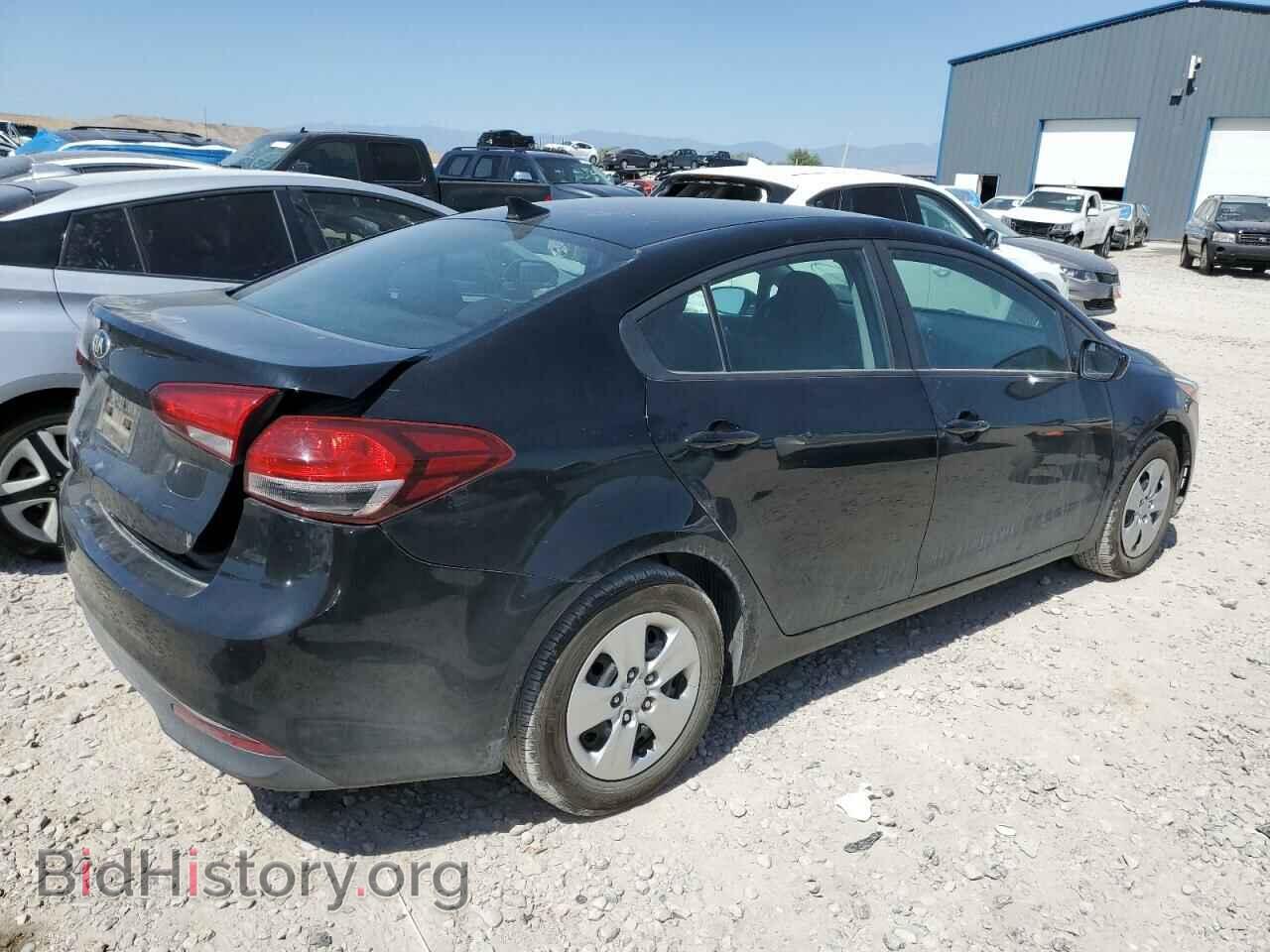 2017 KIA FORTE - VIN: 3KPFK4A76HE140256 - Фото 3