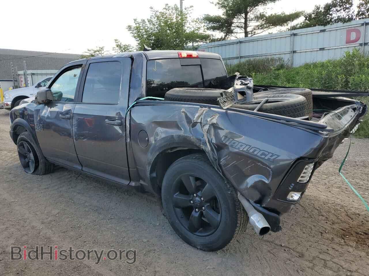 2019 RAM 1500 - VIN: 1C6RR7LT2KS749165 - Фото 2