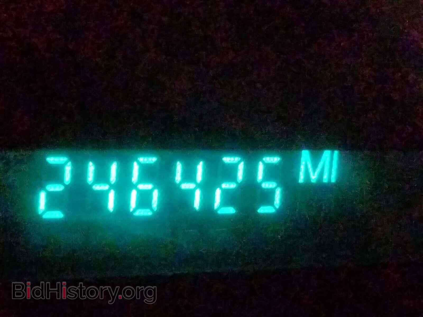 2001 CADILLAC DEVILLE - VIN: 1G6KE57Y61U254439 - Фото 8