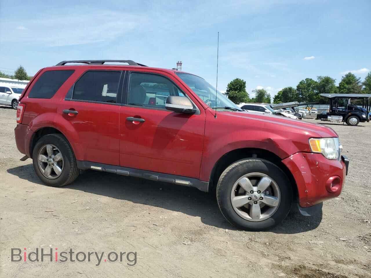 2011 FORD ESCAPE - VIN: 1FMCU9DG8BKB82675 - Photo 4