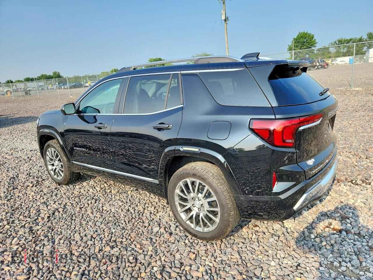 2026 GMC TERRAIN - VIN: 3GKALZEG5TL433850 - Photo 2