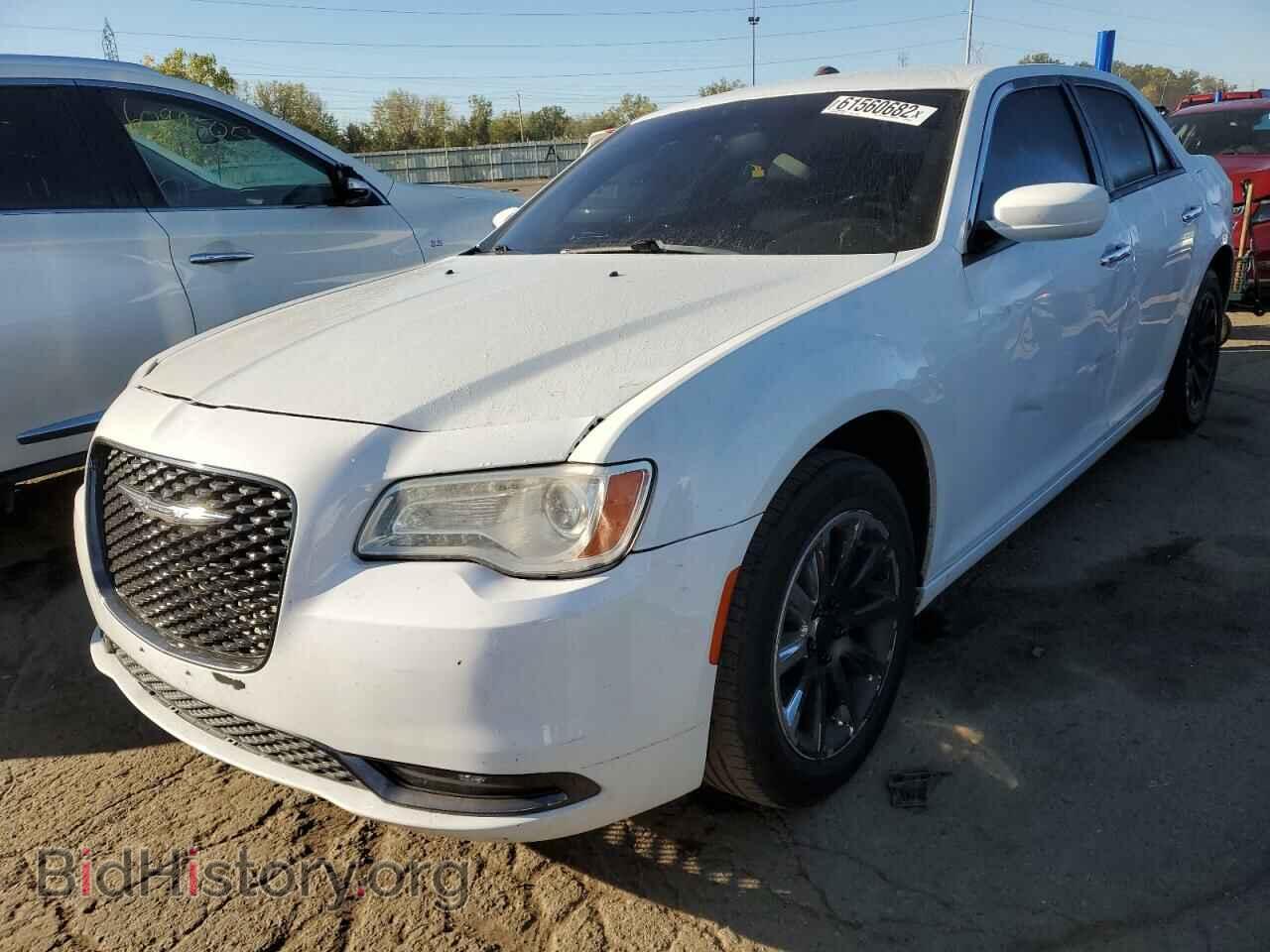 2014 CHRYSLER 300 - VIN: 2C3CCAEG3EH365246 - Фото 2