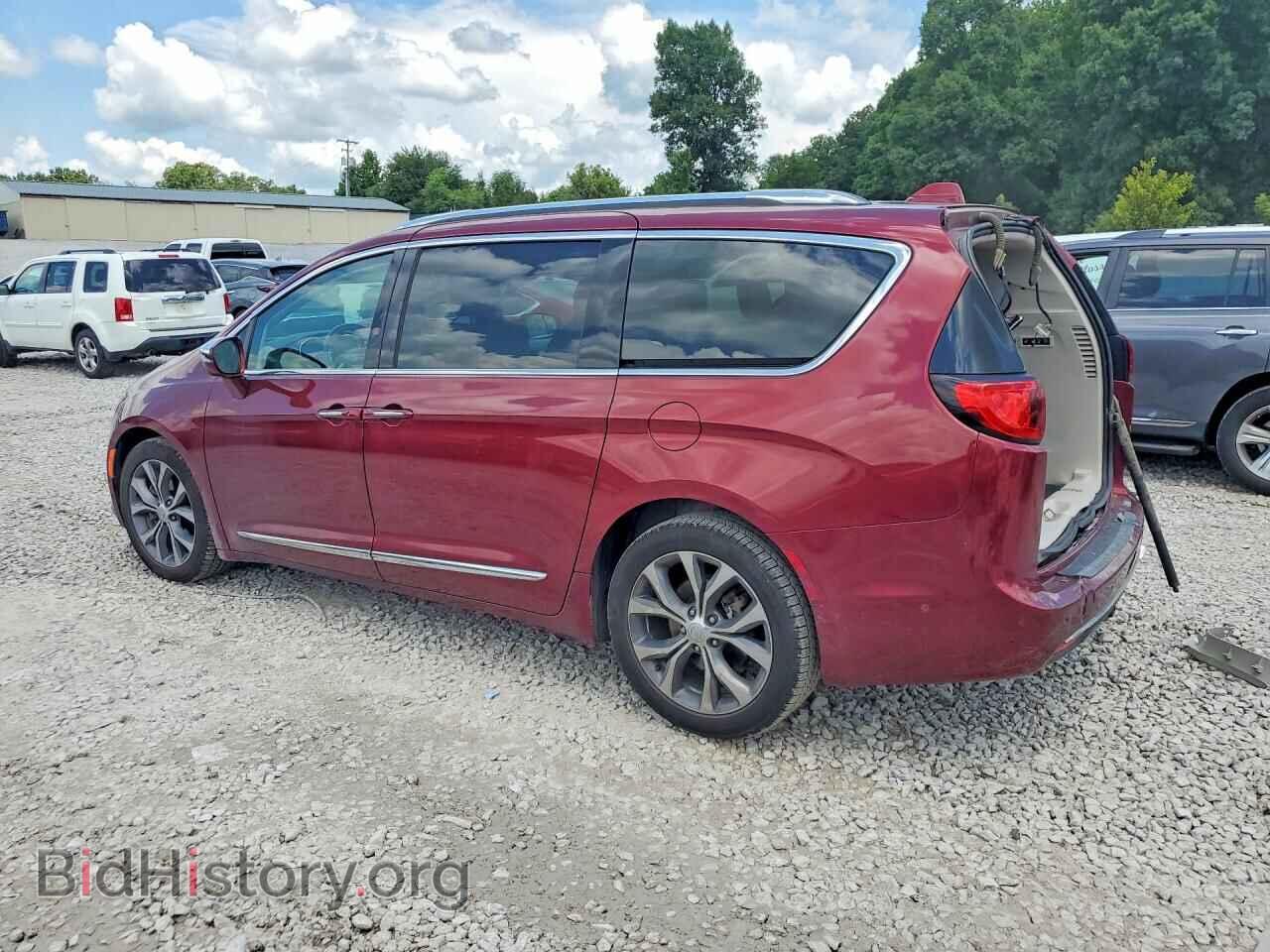 2017 CHRYSLER PACIFICA - VIN: 2C4RC1GG8HR531536 - Photo 2