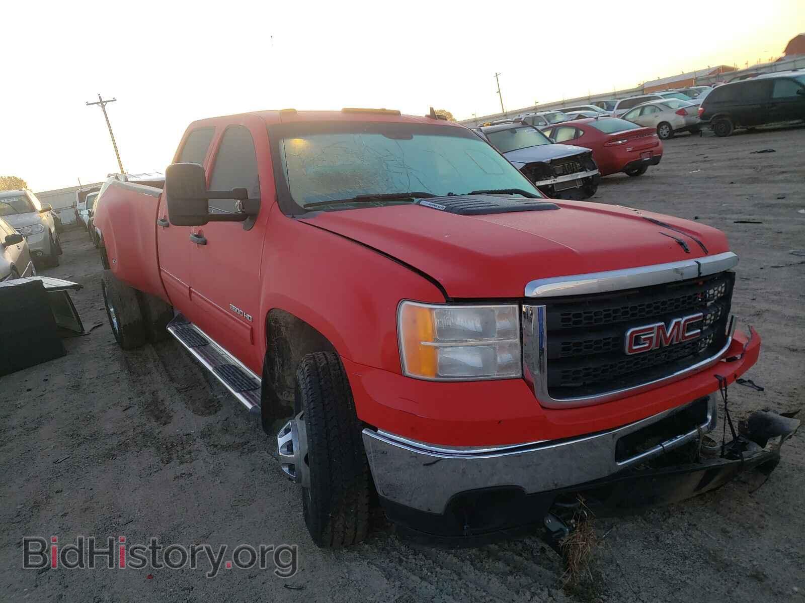 Фотография 1GT423C86BF209791 - GMC SIERRA 2011