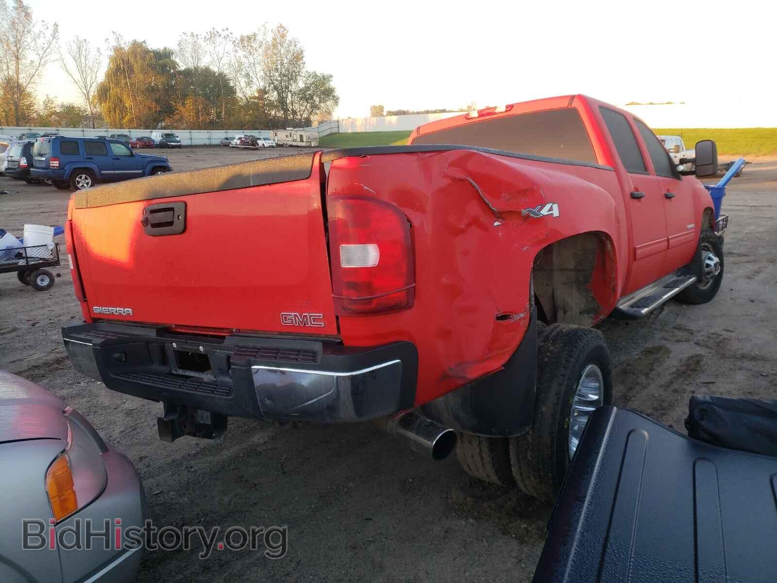2011 GMC SIERRA - VIN: 1GT423C86BF209791 - Фото 4