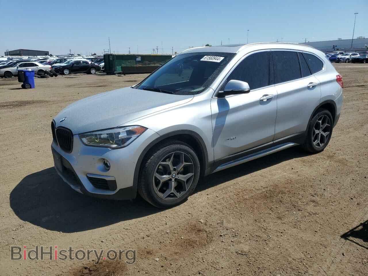Photo WBXHT3C34H5F73022 - BMW X1 2017