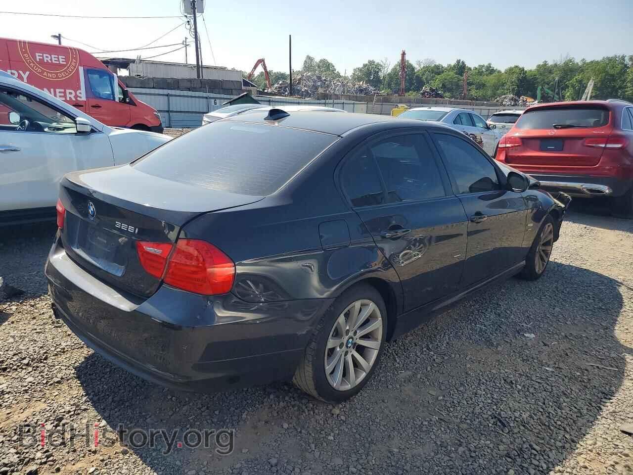2011 BMW 3 SERIES - VIN: WBAPK7C55BA973118 - Фото 3