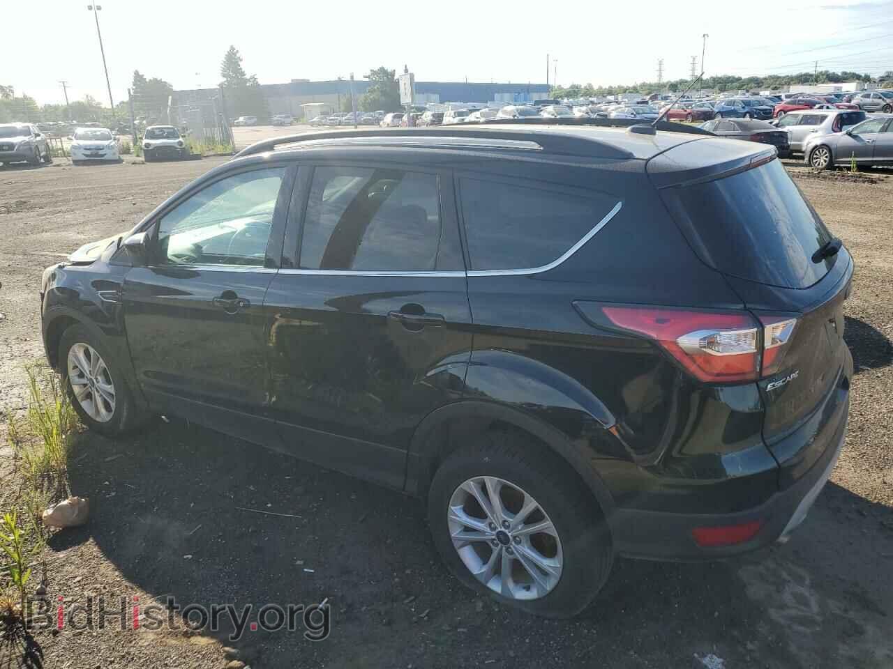 2017 FORD ESCAPE - VIN: 1FMCU9G98HUB46995 - Фото 2