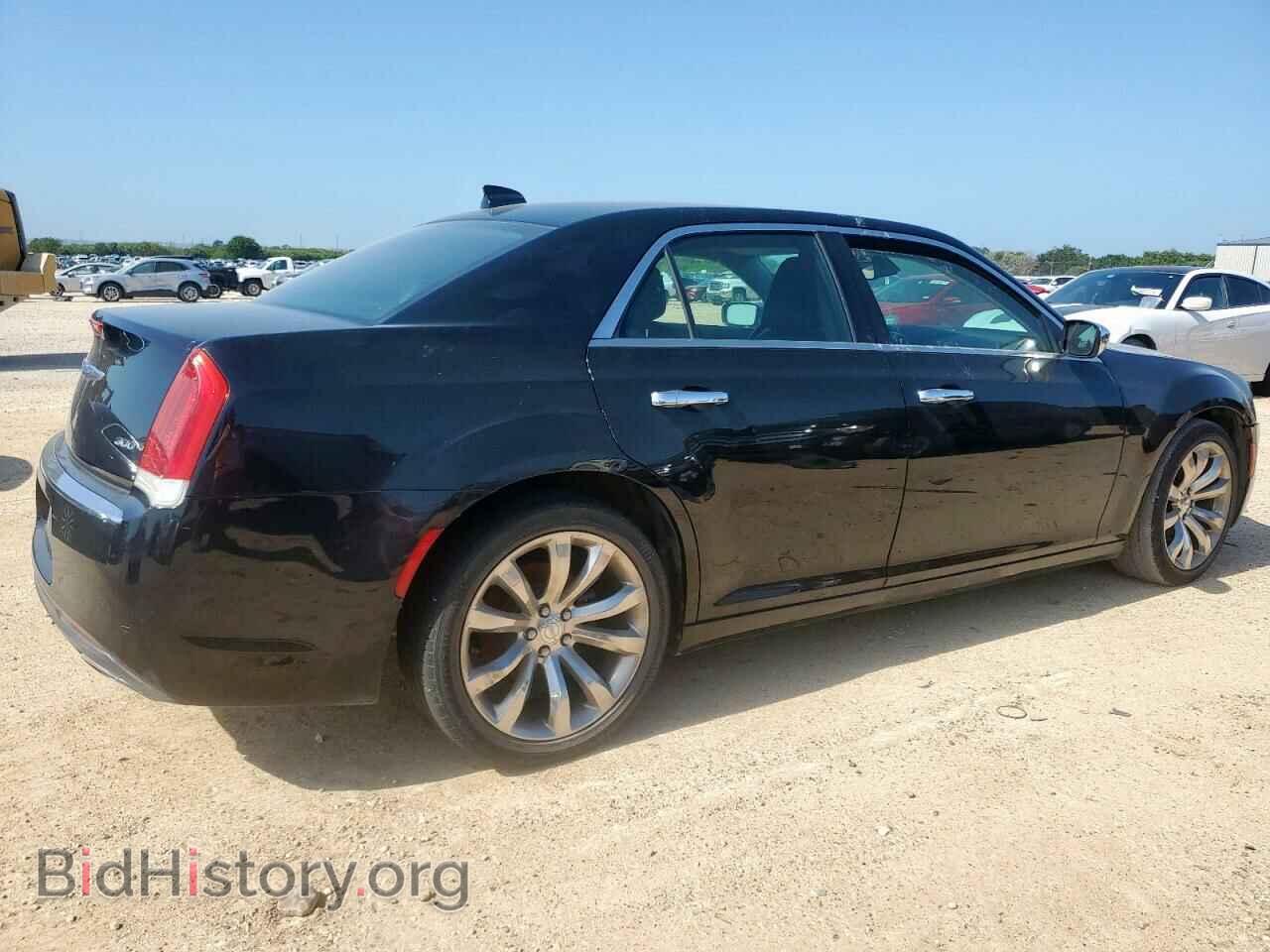 2019 CHRYSLER 300 - VIN: 2C3CCAEG2KH536497 - Фото 3