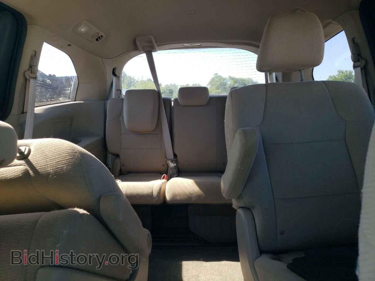 2011 HONDA All Models - VIN: 5FNRL5H20BB014440 - Фото 10