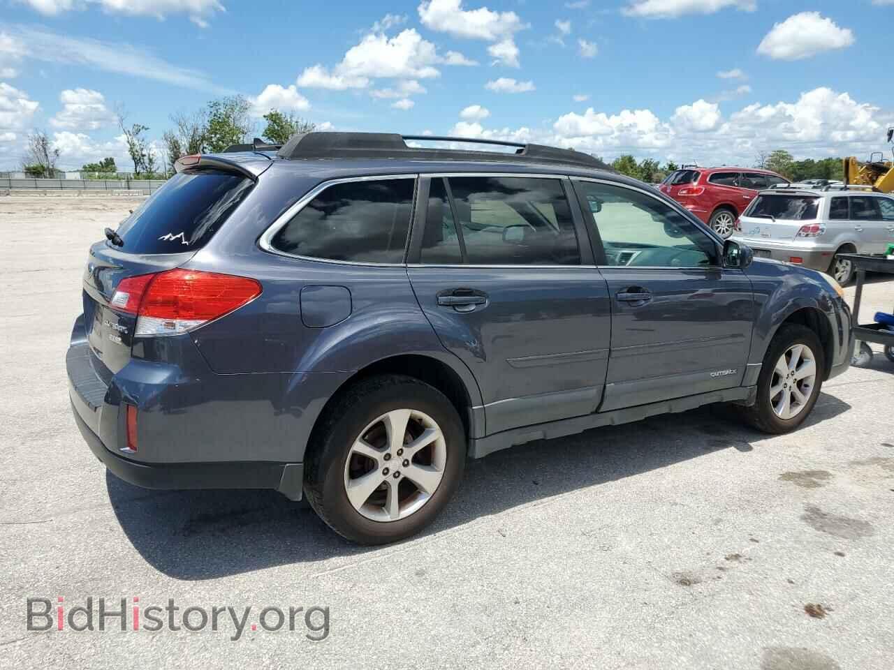 2014 SUBARU OUTBACK - VIN: 4S4BRBLC2E3221049 - Photo 3